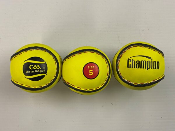 GAA OFFICIAL SIZE 5 FLOURESCENT SLIOTAR (DOZEN)
